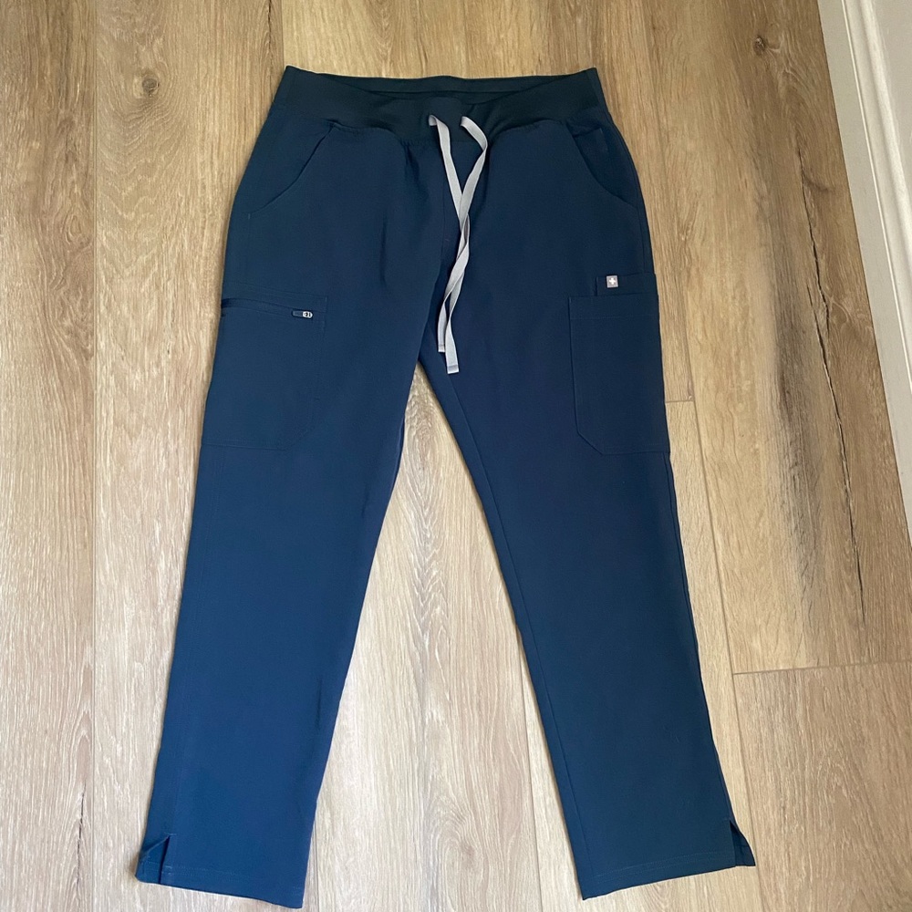 FIGS Yola Scrub Pant Size Medium “Petite Skinny” NWT